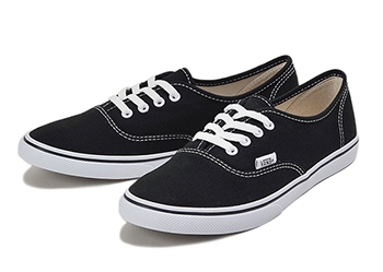 レディース 【VANS】 ヴァンズ AUTHENTIC LO オーセンティック ロウ V44W BLACK 24.5