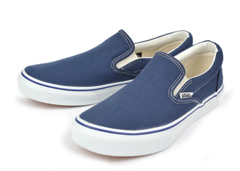 【VANS】 ヴァンズ SLIP ON スリッポン V98CLA NAVY 13(31)