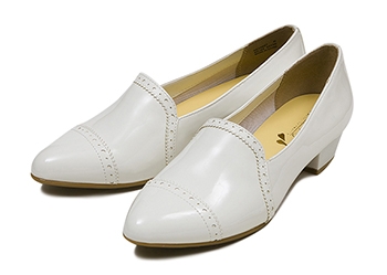 【NUOVO】 ヌオーヴォ オペラレインパンプス NE20007 OPERA RAIN 3.5 ヒール3.5cm 15SP E/WHITE XL(24.5-25cm)