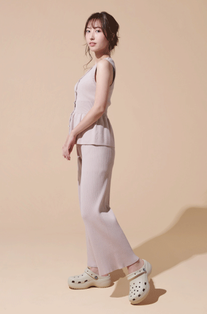 NUOVO �e�B�[���`���[���T���_�� ���O���f�R�[�f ����