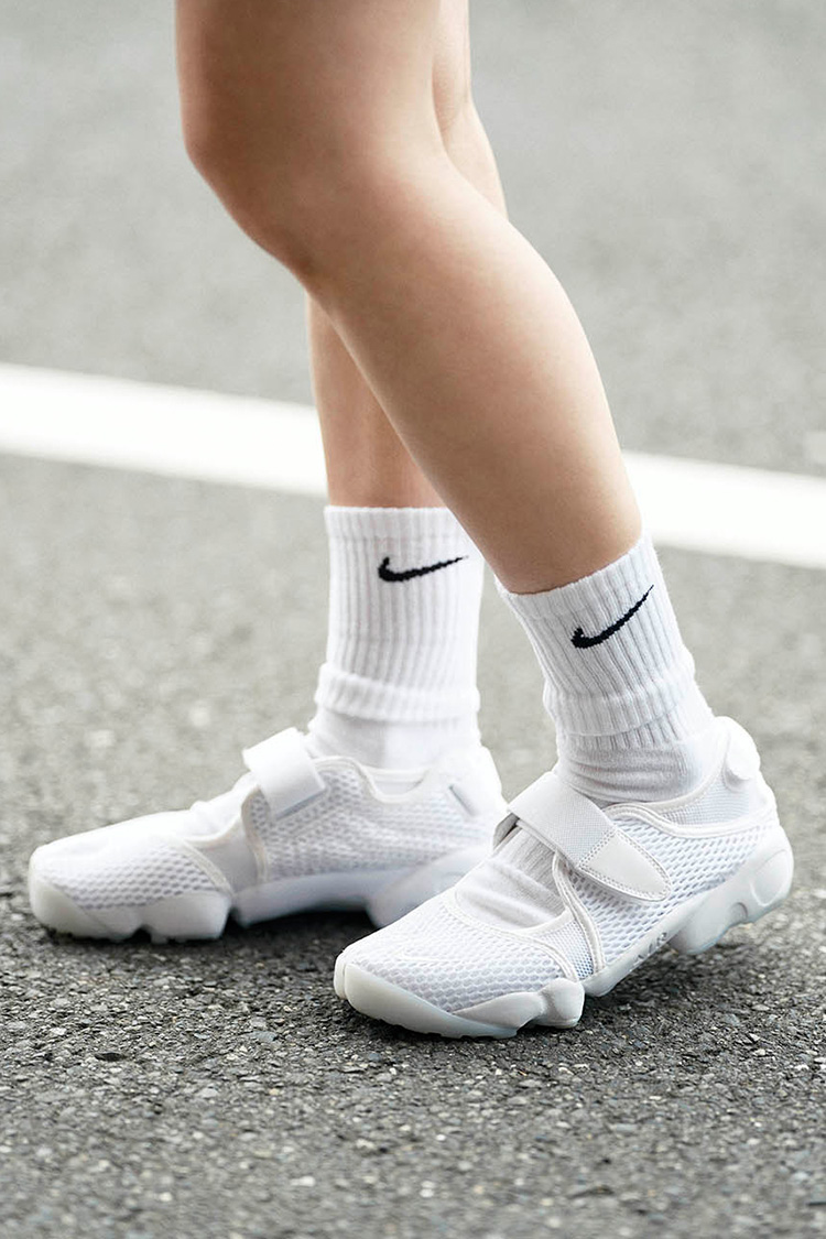 2022 SUMMER COLLECTION NIKE �R�[�f�B�l�[�g
