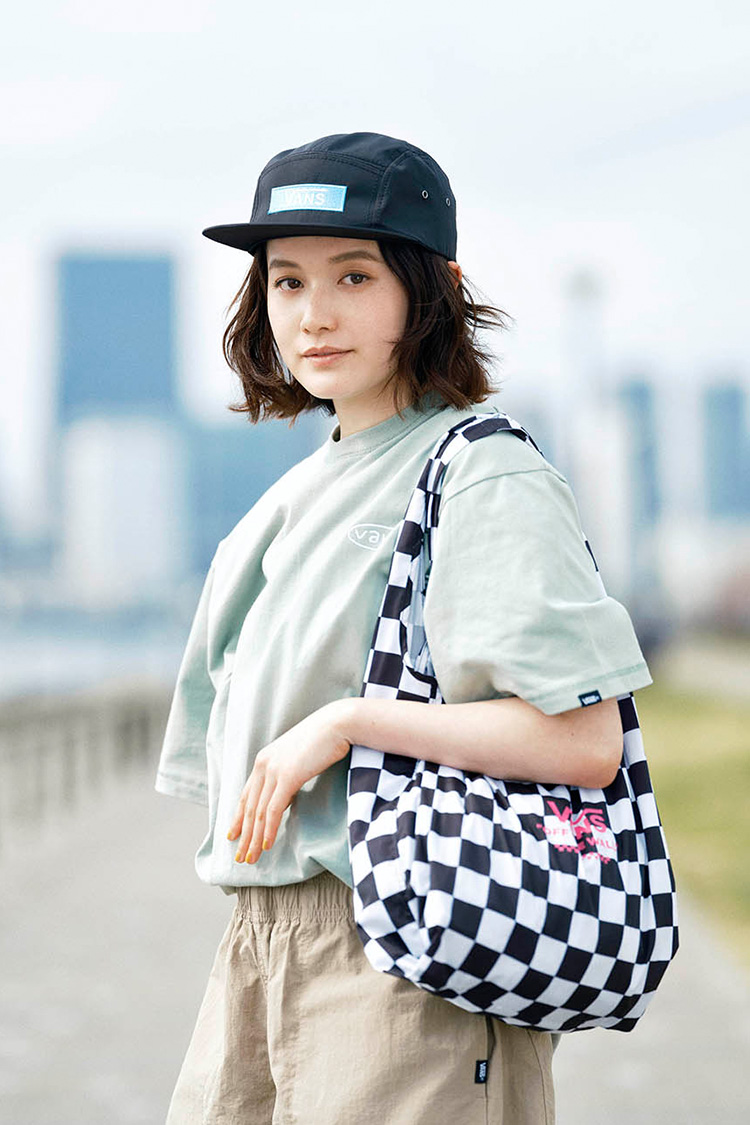 2022 SUMMER COLLECTION VANS �R�[�f�B�l�[�g
