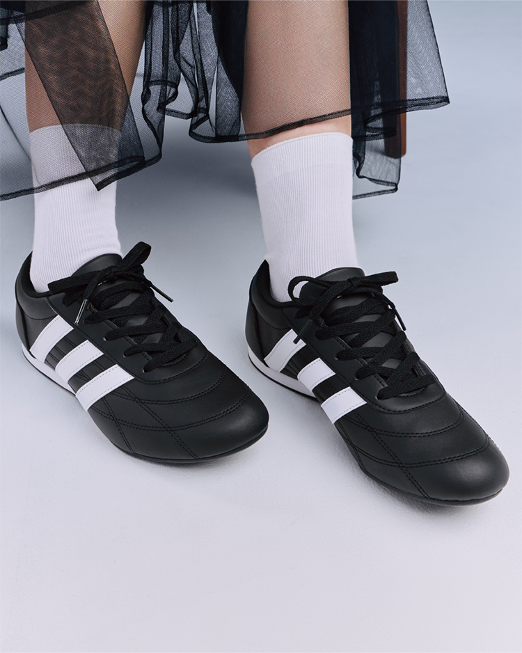 �y�J��肳������ ���c�������񒅗p�zWOMEN'S PACK | �A�f�B�_�X �R�[�f�B�l�[�g