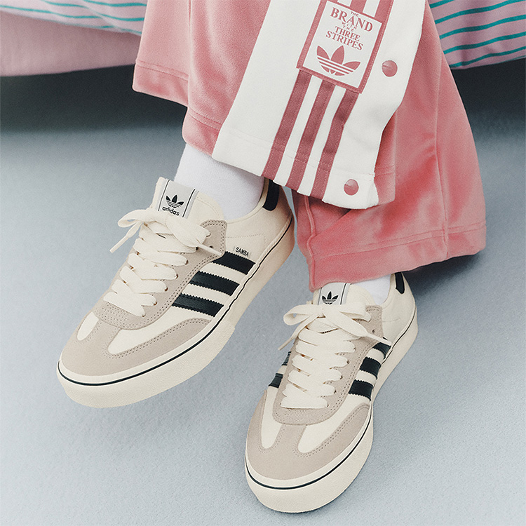 ���������񂪒����Ȃ�adidas Originals�̃x���A�g���b�N�W���[�W���|�� | �A�f�B�_�X �R�[�f�B�l�[�g